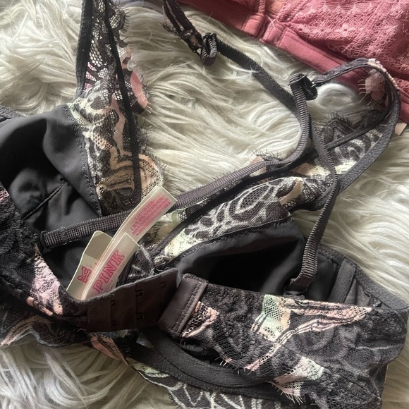 Victoria secret pink bundle 3 bras /bralette - Picture 6 of 7